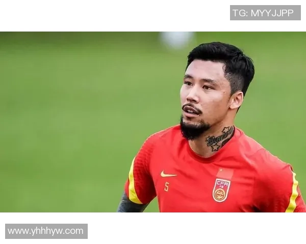 中国足球明星张琳芃:从青涩小将到国足主力的成长历程与未来展望 中国足球明星张琳芃:从青涩小将到国足主力的成长历程与未来展望