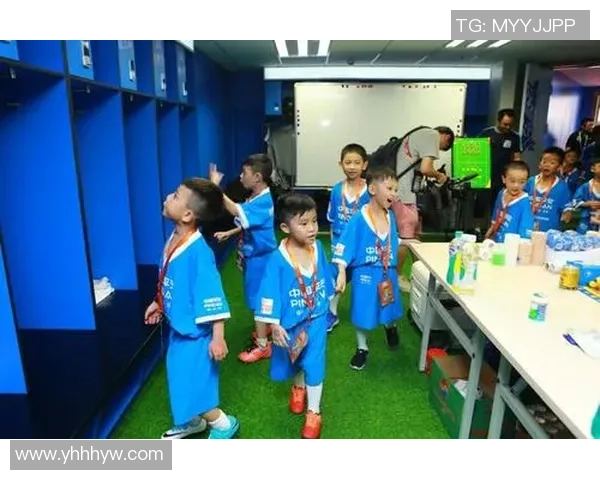 天才小足球球星崛起 未来之星如何打破常规突破极限 天才小足球球星崛起 未来之星如何打破常规突破极限